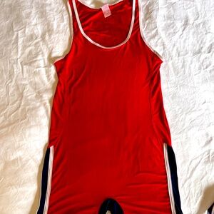 Men’s wrestling suit size L
